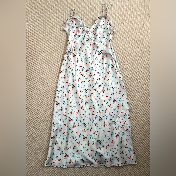 Bardot Dresses & Skirts - Bardot dress